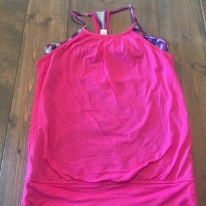 Ivviva Athletic Sleeveless Bright Pink Top Size:14